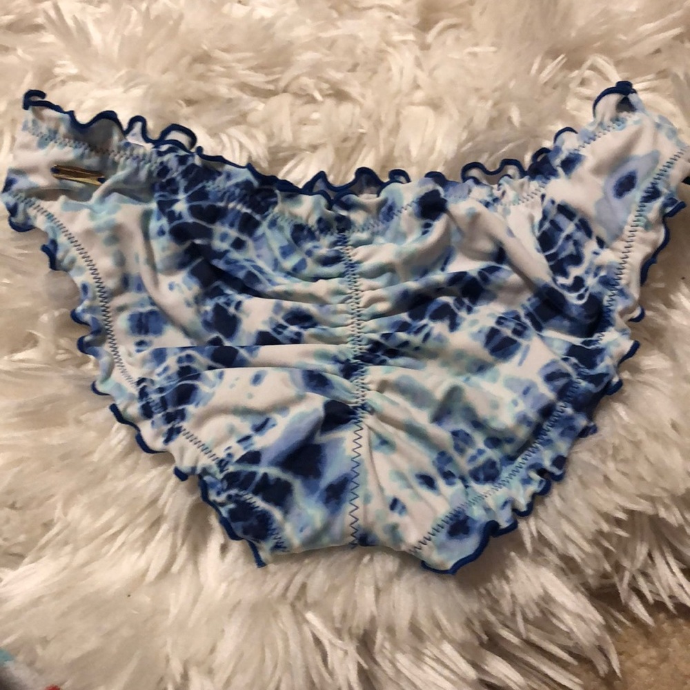 VS bikini bottoms